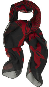 moda-za-zimu-2009-2010-crno-crveni-sal.jpg