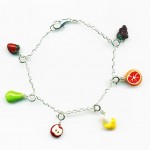 Narukvica sa voćkicama